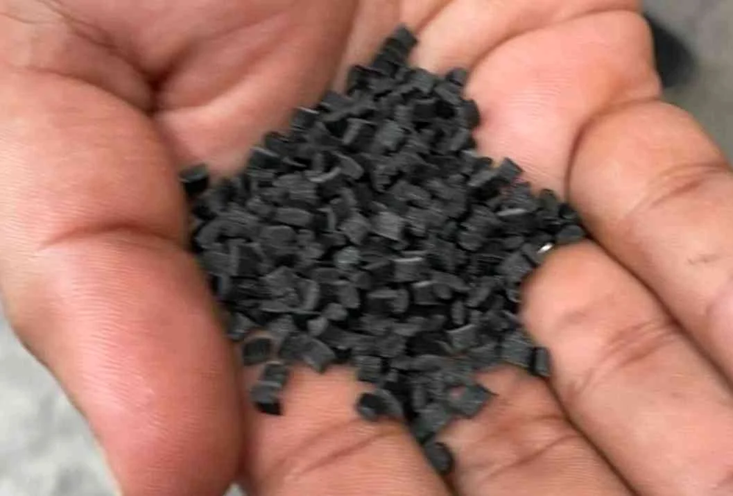 ULTRADUR B4300 G6 BLACK 05110 POLYBUTYLENE TEREPHTHALATE PBT Reprocess Granule Injection Molding mumbai maharashtra india Plastic4trade