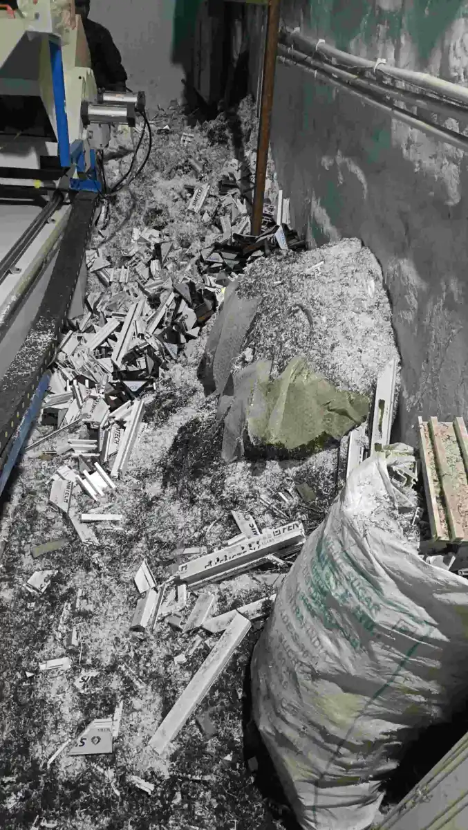 UPVC WINDOW PROFILE SCRAP UPVC Scrap Mix Scrap raichur karnataka india Plastic4trade