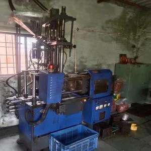 VERTICAL INJECTION MOLDING MACHINE SHIFT/HOUR MACHINERY Machine & Tools Machine & Tools pune maharashtra india Plastic4trade