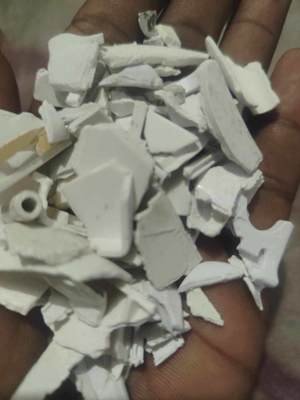 WHITE ABS GR ABS Grinding Injection Molding Film Grade Mix Scrap delhi delhi india Plastic4trade