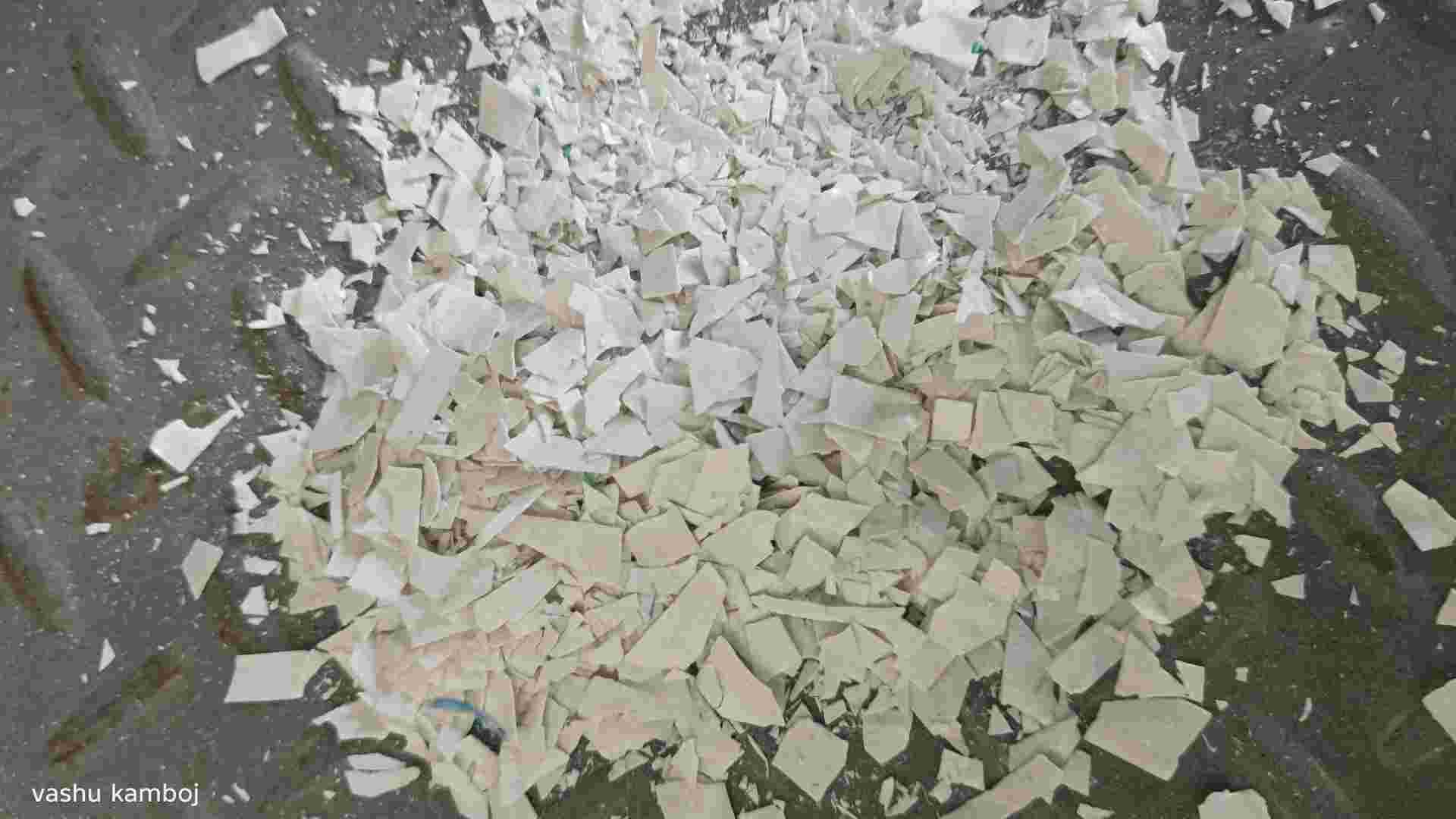WHITE HIPS SCRAP HIPS Grinding Thermoforming derabassi punjab india Plastic4trade Plastic4trade