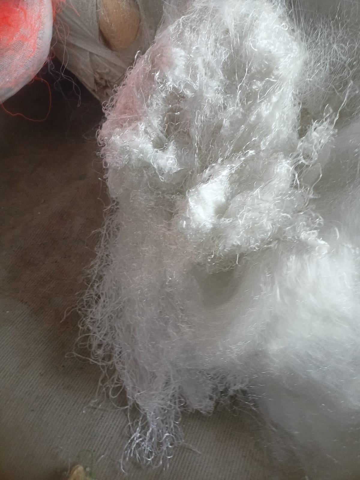 WHITE  POLYSTER YARN POLYESTER Scrap Extrusion Mix Scrap vapi gujarat india Plastic4trade