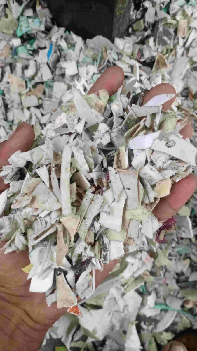 WHITE PP GRINDING PP Grinding Injection Molding chandwasa madhya pradesh india Plastic4trade