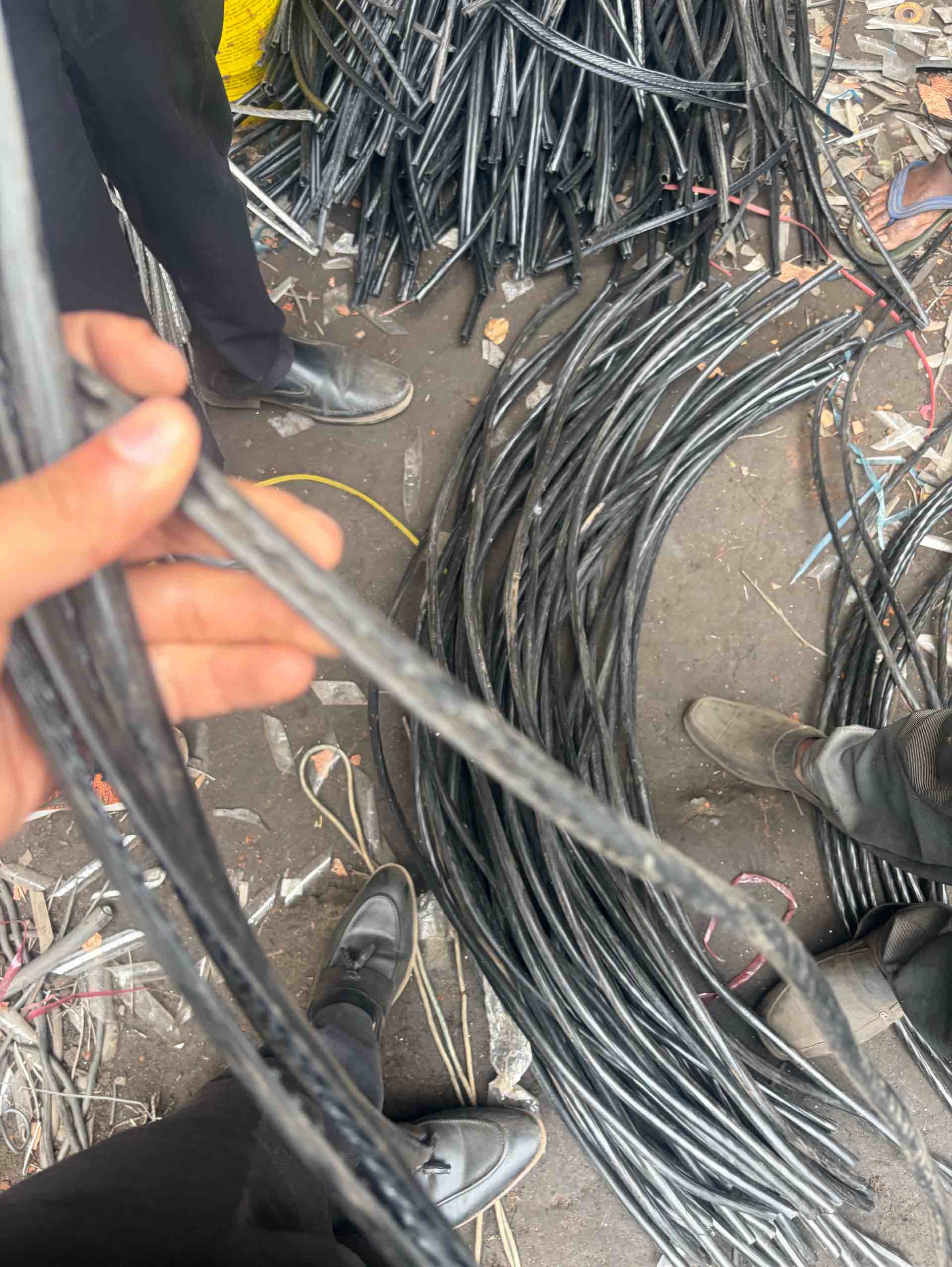 XLPE  BLACK CABLES SCRAP XLPE Grinding Scrap Cable kolkata west bengal india Plastic4trade