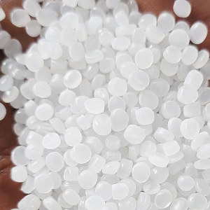 XLPE NATURAL VIRGIN GRANULESES XLPE Prime/Virgin Injection Molding new delhi delhi india Plastic4trade