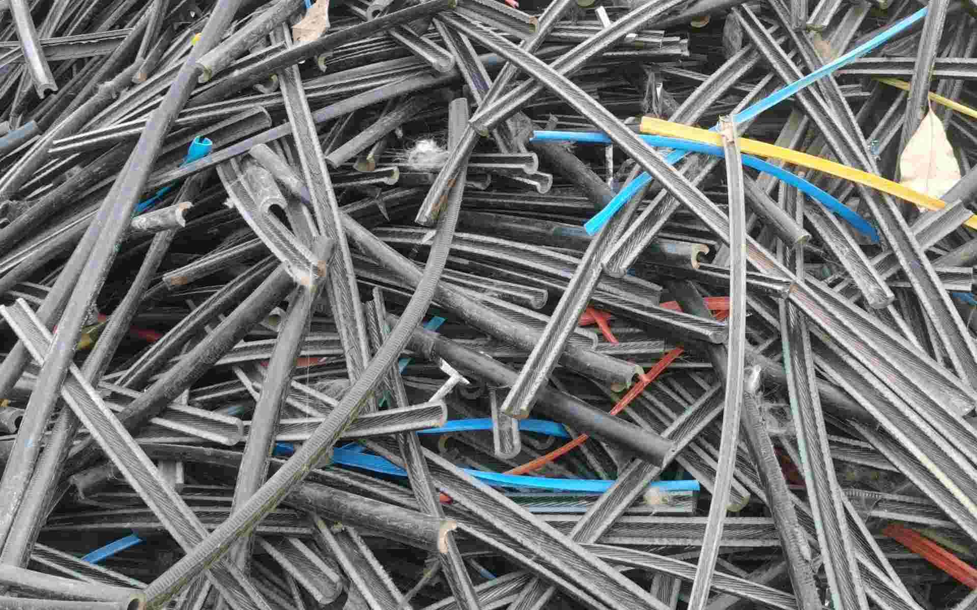 XLPE XLPE Scrap Pipe dhenkanal odisha india Plastic4trade