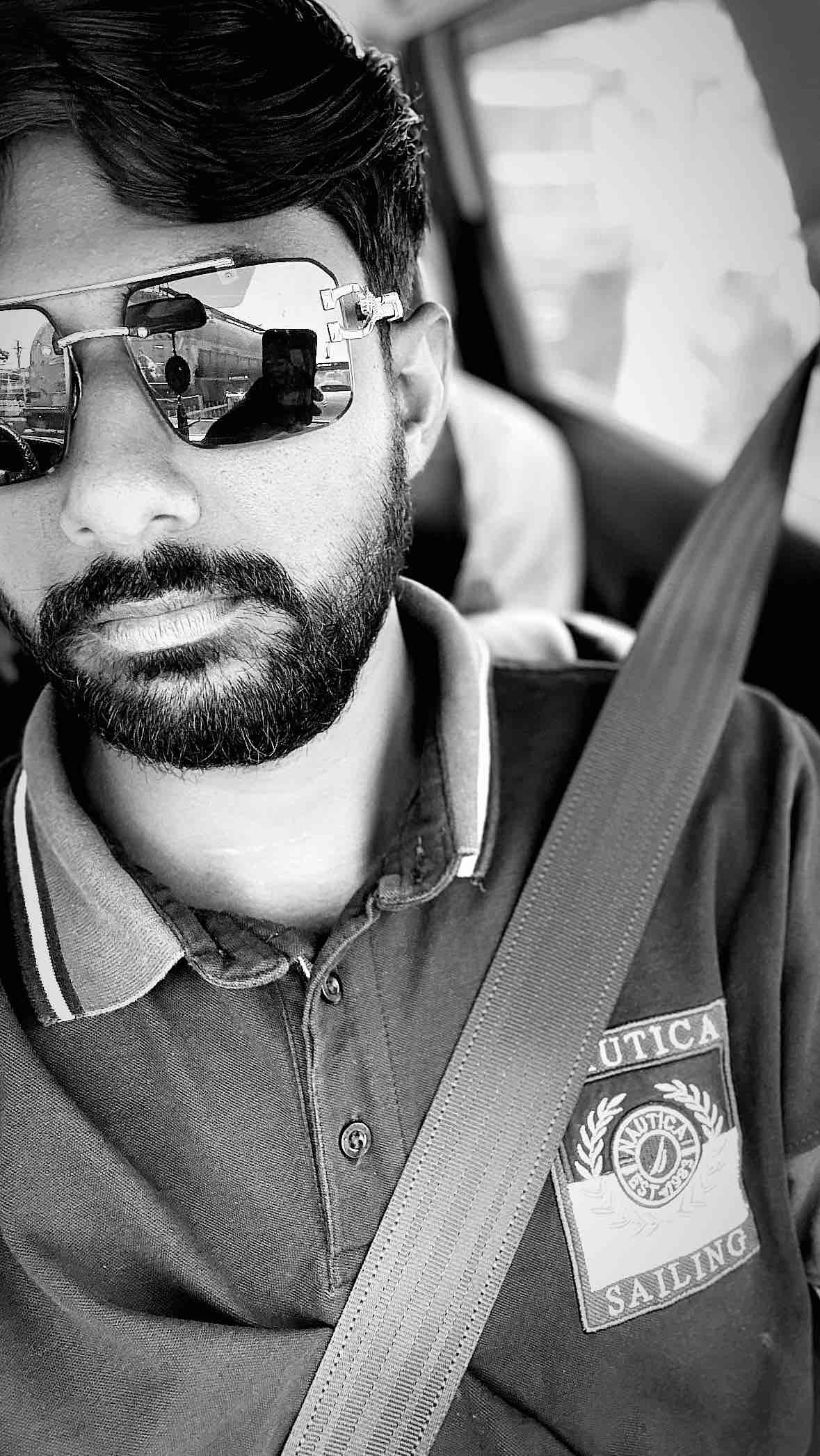 Kasim Movar